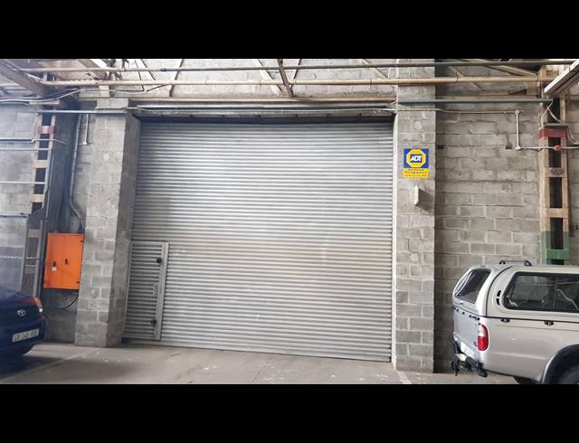612M² FACTORY RENTED IN BLACKHEATH INDUSTRIAL
